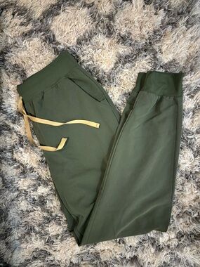 Figs L/T Moss Green Zamora Jogger Scrub Pants